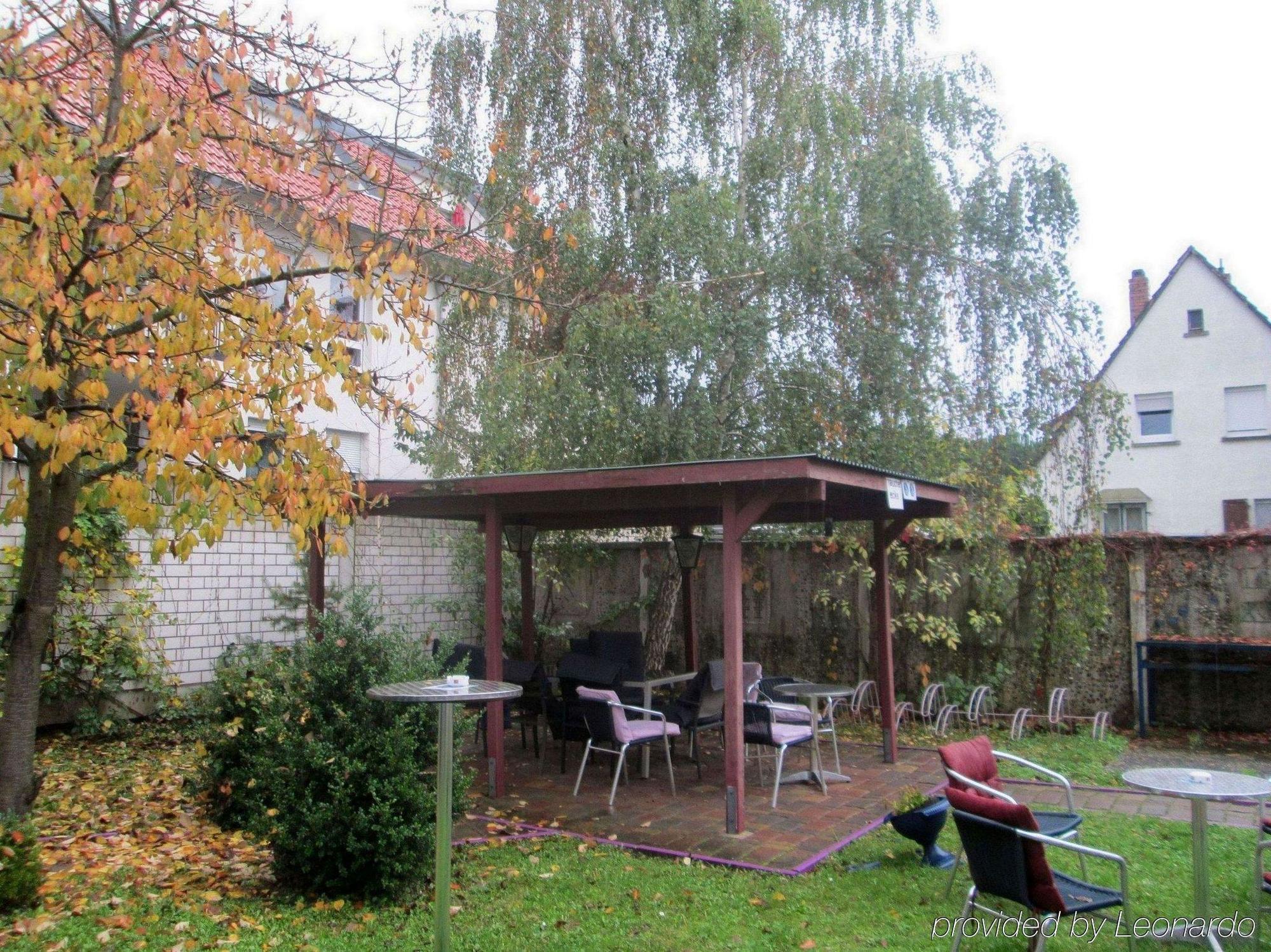 Hotel Attaché Raunheim Buitenkant foto